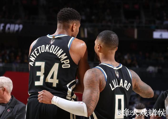 美记：密尔沃基雄鹿一直在关注扎克-拉文